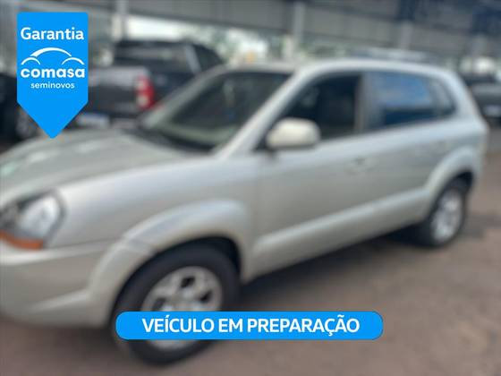 HYUNDAI TUCSON 2.0 MPFI GL 16V 142CV 2WD GASOLINA 4P MANUAL HYUNDAI TUCSON 2.0 MPFI GL 16V 142CV 2WD GASOLINA 4P MANUAL